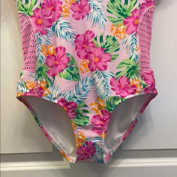 Art Class Pink and Green One Piece Swimwear EC XL 14 - Picture 3 of 15